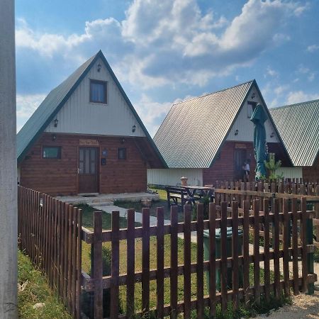 Family Home Mikovic Žabljak Eksteriør bilde