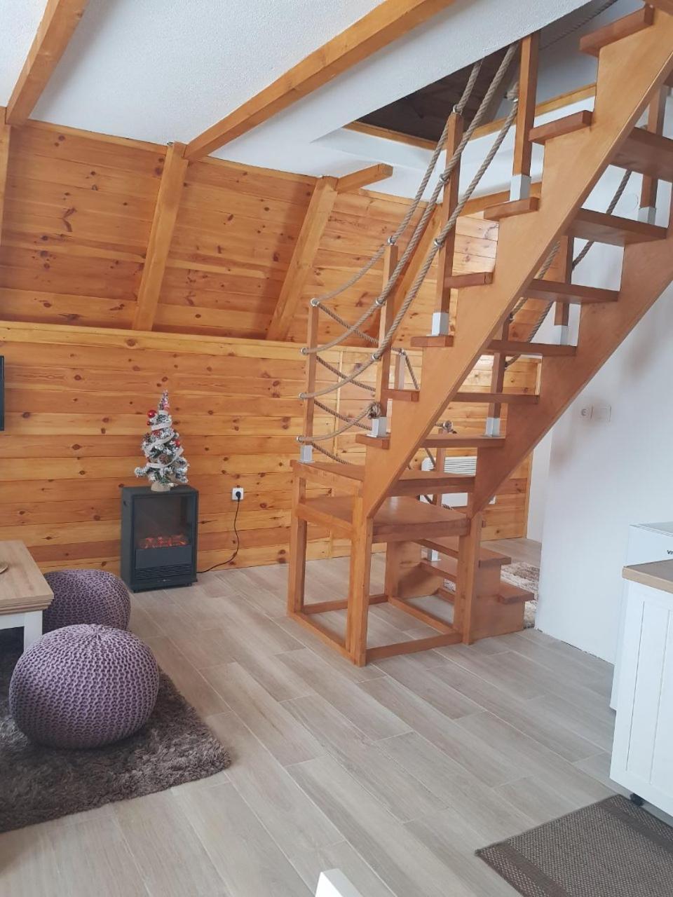 Family Home Mikovic Žabljak Eksteriør bilde