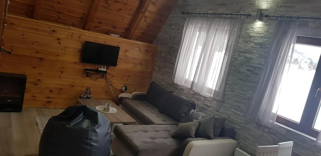 Family Home Mikovic Žabljak Eksteriør bilde